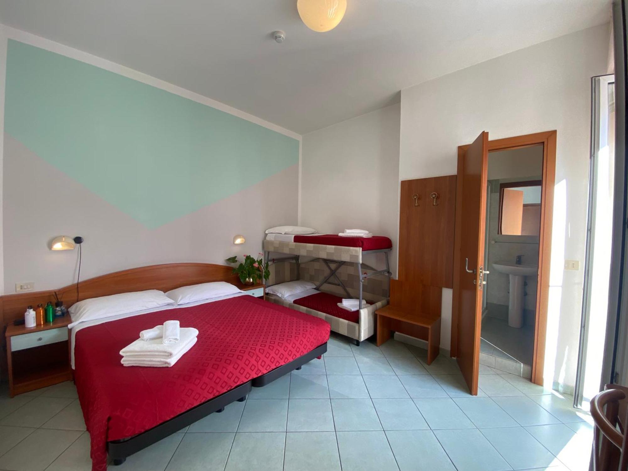 Hotel Villa Caterina Rimini Eksteriør bilde