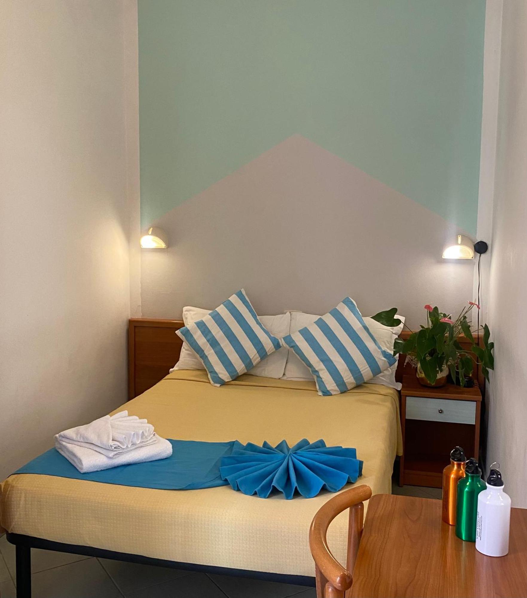 Hotel Villa Caterina Rimini Eksteriør bilde