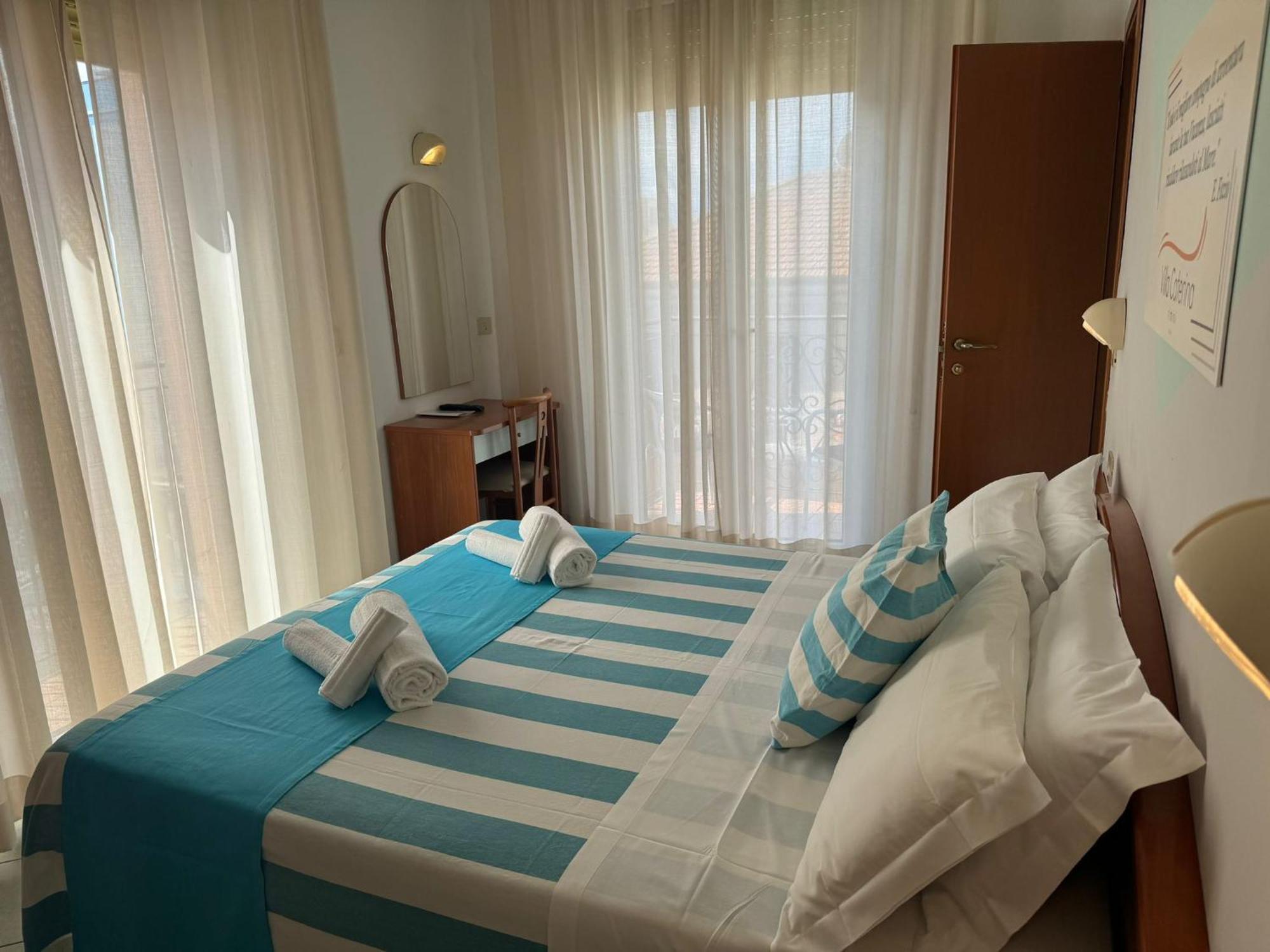 Hotel Villa Caterina Rimini Eksteriør bilde