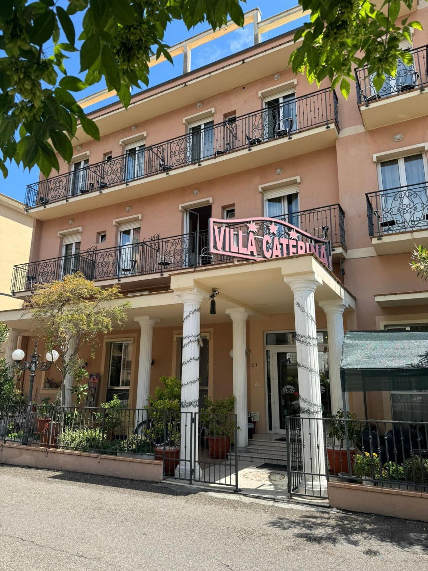 Hotel Villa Caterina Rimini Eksteriør bilde